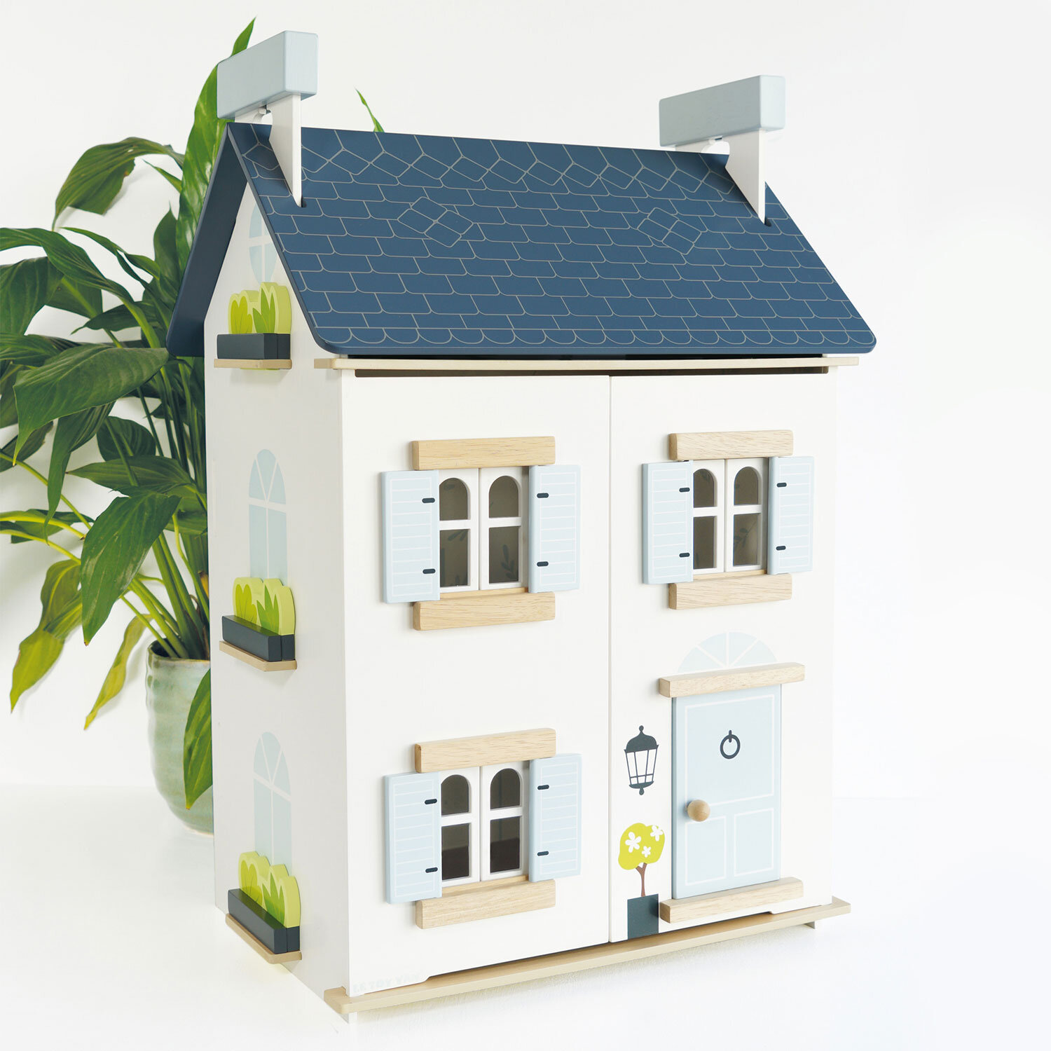 Puppenhaus aus Holz, dreistöckig, von Le Toy Van