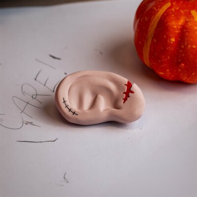 Ear We Go Again - Radiergummi mit Duft in Form eines gruseligen Ohres