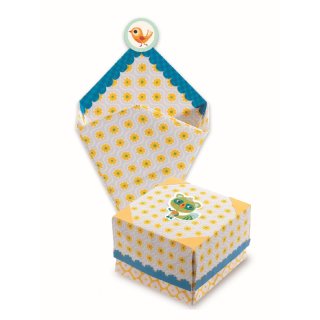 Origami: kleine Geschenkboxen selber falten und basteln von Djeco
