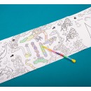Pocket Game Ausmalposter Mini für unterwegs - 1 Meter Ausmalpapier plus Stift mit acht Farben von OMY