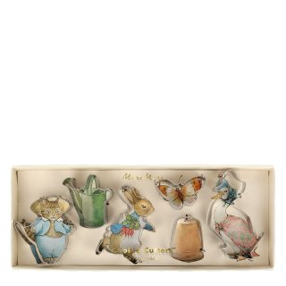 Keksausstecher mit österlichen Peter Rabbit Motiven von Meri Meri