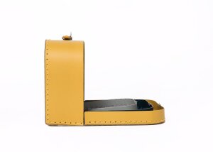 Kinderkoffer gelb mit Skylinemotiv