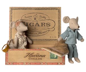 Schlafmäuse Mama & Papa in der Zigarrenbox