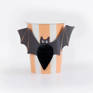 Pappbecher mit Halloweenmotiven von Meri Meri