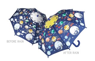 Regenschirm mit Weltraummotiven